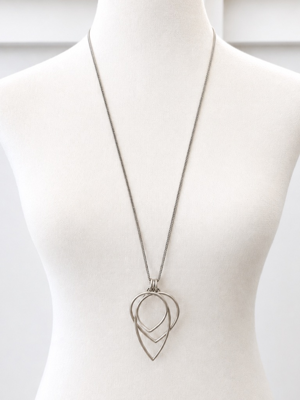 Lucky Brand Silver Tone Layered Teardrop Pendant Necklace